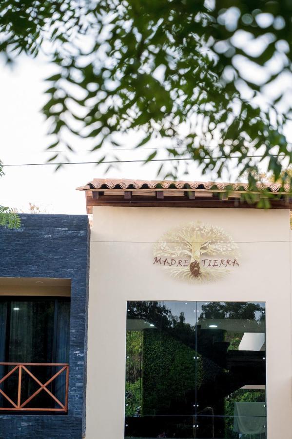 Hotel Boutique Madre Tierra マスンテ エクステリア 写真